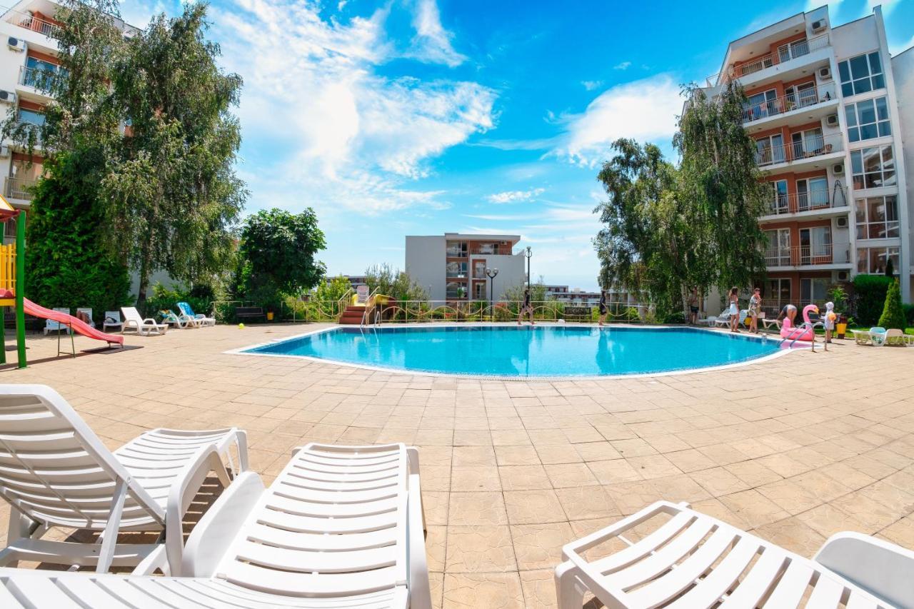Crown Fort Club Sveti Vlas Extérieur photo