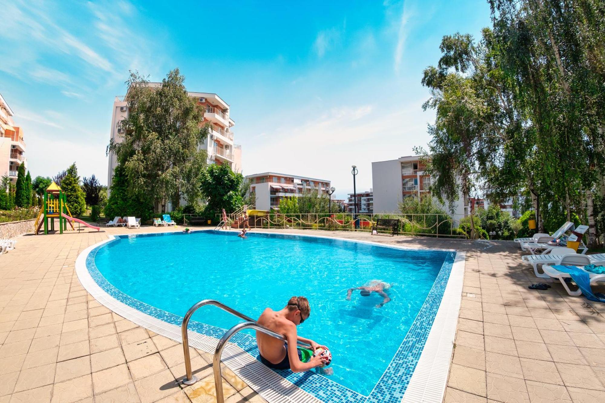 Crown Fort Club Sveti Vlas Extérieur photo